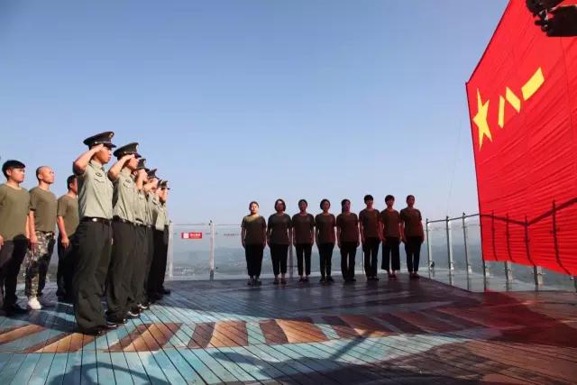 喜迎八一，向军人致敬！马仁奇峰面向全国军人景区门票免费！