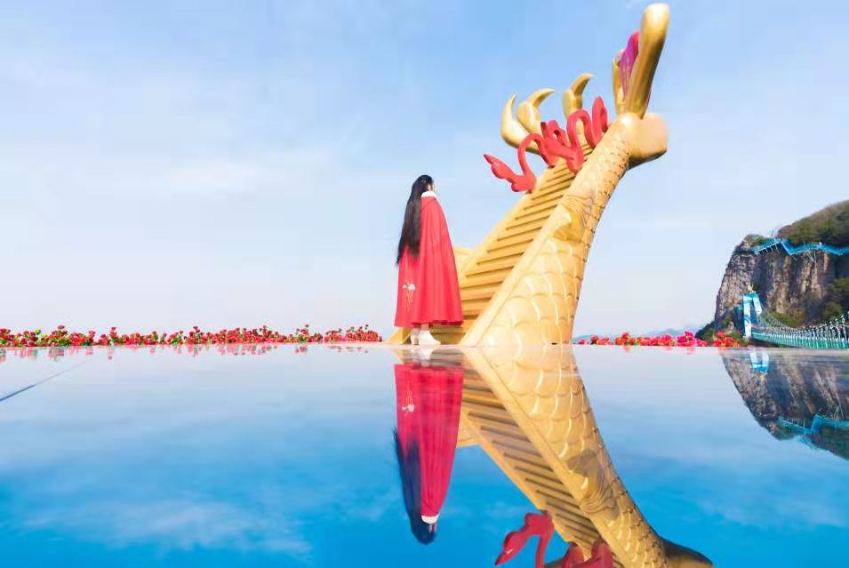 尖叫女神节！马仁奇峰面向女性门票免费，全新网红体验！