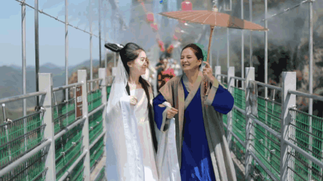 午夜熟女插插XX免费视频